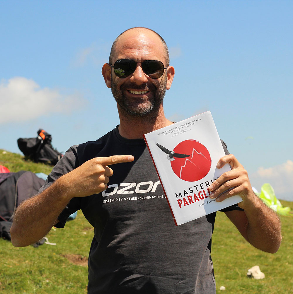 kelly farina with mastering paragliding book