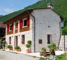 Monte Grappa Guest House