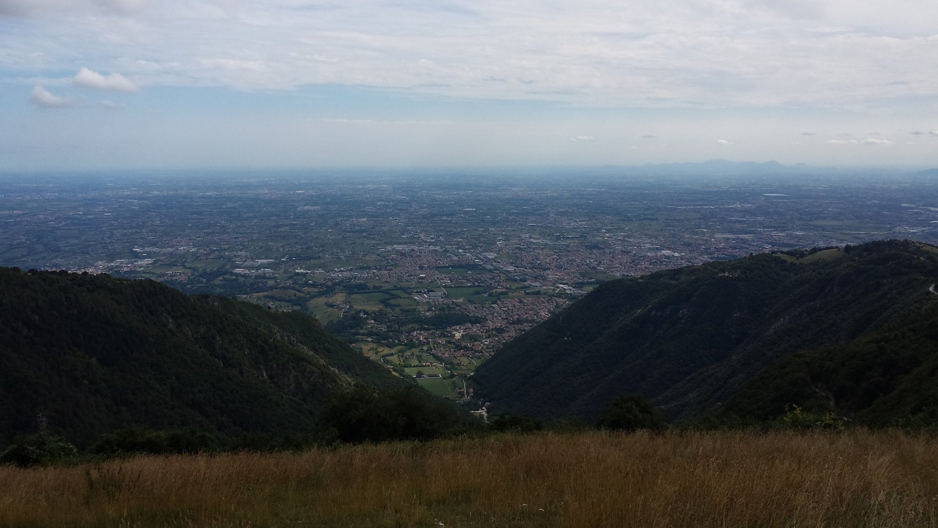 vista decollo campeggia monte grappa